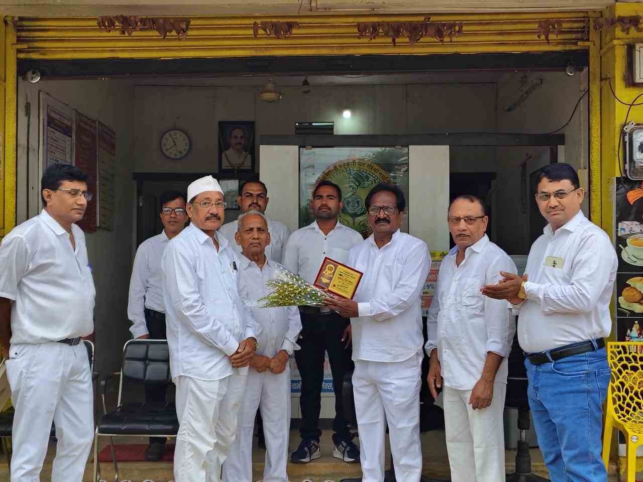 दि गडचिरोली नागरी सहकारी पतसंस्थेच्या आरमोरी शाखेत स्वातंत्र्यदिन व ३३ वा वर्धापनदिन उत्साहात